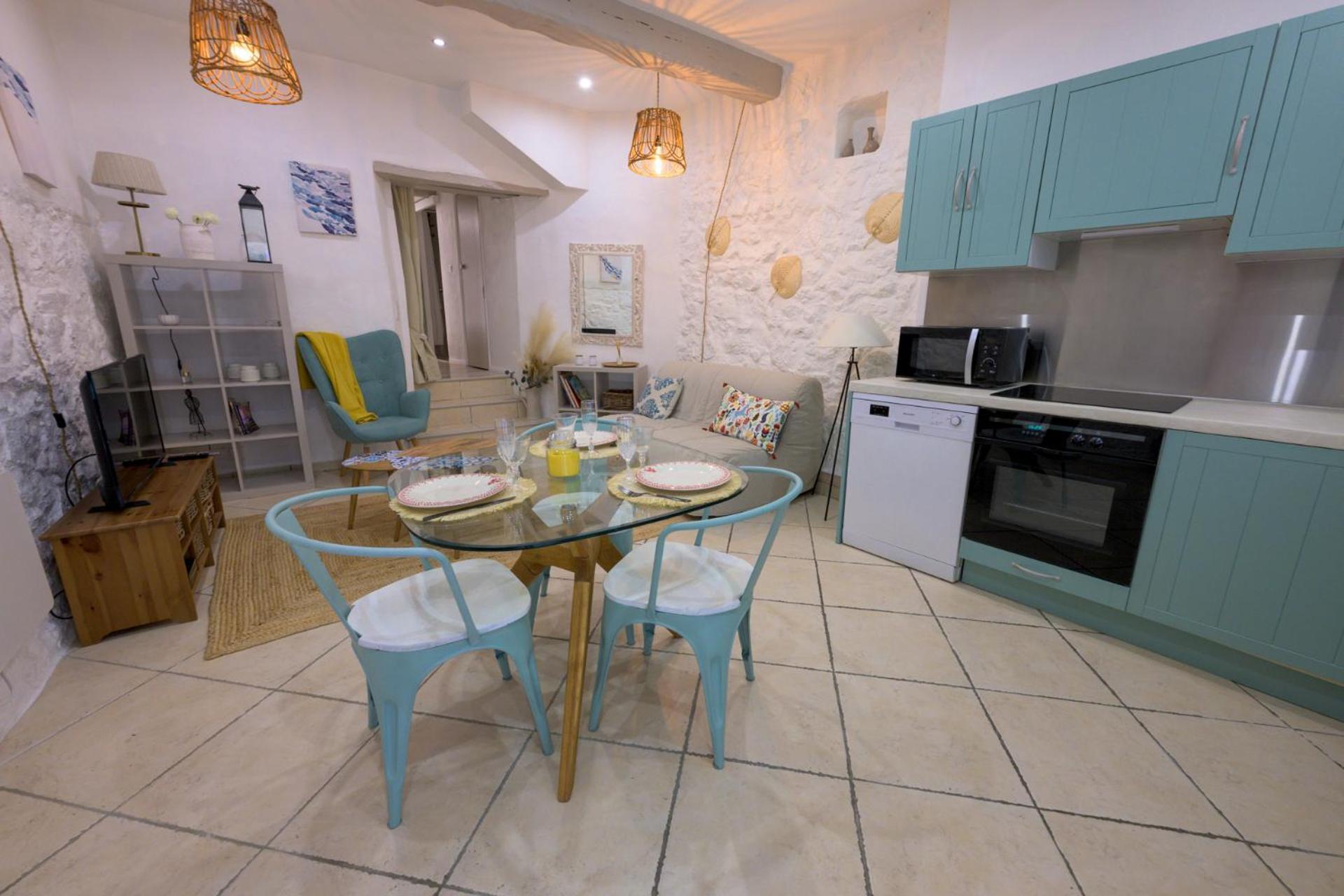 Cosy Flat In The Heart Of Valbonne Village Екстериор снимка