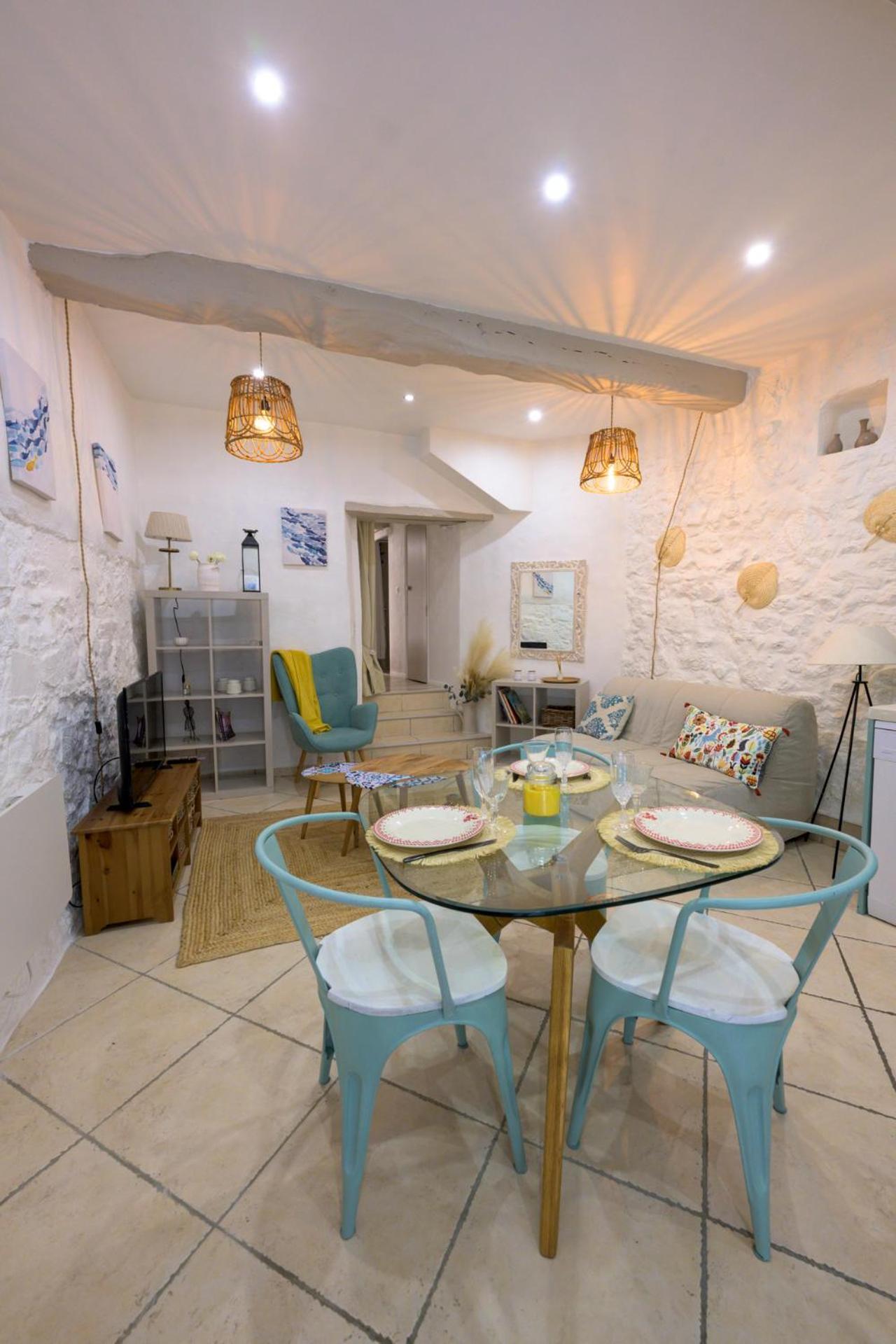 Cosy Flat In The Heart Of Valbonne Village Екстериор снимка